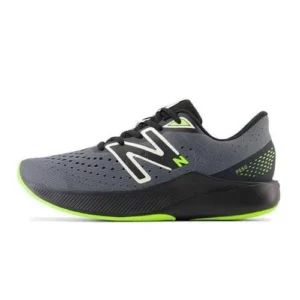 New Balance Dynasoft V2